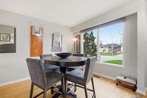 1215 De Graff Pl, Winnipeg, MB 