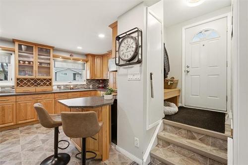 1215 De Graff Pl, Winnipeg, MB 