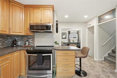 1215 De Graff Pl, Winnipeg, MB 