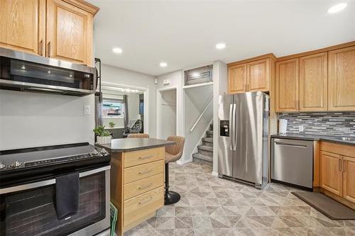 1215 De Graff Pl, Winnipeg, MB 