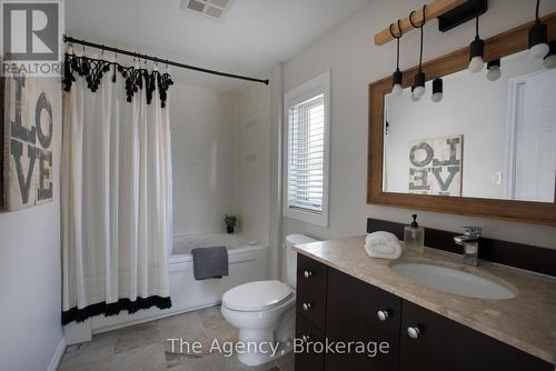 110 Leeson Street S, East Luther Grand Valley, ON - Indoor Photo Showing Bathroom