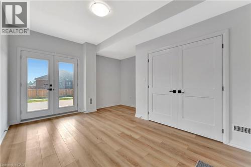 55 Tom Brown Drive Unit# 90, Paris, ON - Indoor Photo Showing Other Room