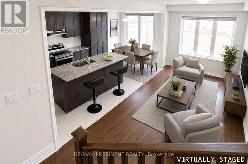 34 Eberly Woods Drive, Caledon, ON - Indoor Photo Showing Living Room