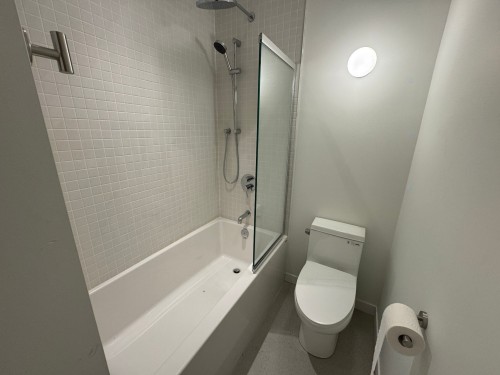 Salle de bains - 5963 Av. Papineau, Montréal (Rosemont/La Petite-Patrie), QC - Indoor Photo Showing Bathroom