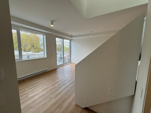 Mud Room - 7-5965 Av. Papineau, Montréal (Rosemont/La Petite-Patrie), QC - Indoor Photo Showing Other Room