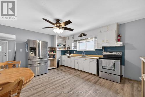 397 Navy Street, Welland (Lincoln/Crowland), ON - Indoor Photo Showing Kitchen