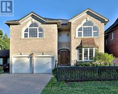 201 MCKEE AVENUE  Toronto, ON M2N 4C9