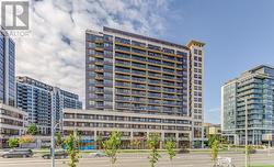 PH8 - 1 DE BOERS DRIVE  Toronto, ON M3J 0G6