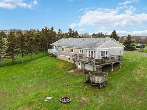 63 Chemin Dixon Road, Grosses Coques, NS 