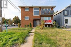 LOWER - 2724 LAKE SHORE BOULEVARD W Toronto, ON M8V 1G8