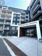 202 - 128 GROVEWOOD COMMON  Oakville, ON L6H 0X3