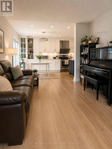 2360 Credit Valley Road, Mississauga, ON - Indoor Photo Showing Living Room