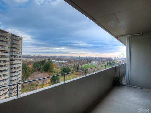 Balcony - 740 Boul. Montpellier, Montréal (Saint-Laurent), QC - Outdoor With View With Exterior