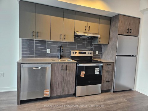 D804-4878 Powers Common, Burlington, ON - Indoor Photo Showing Kitchen