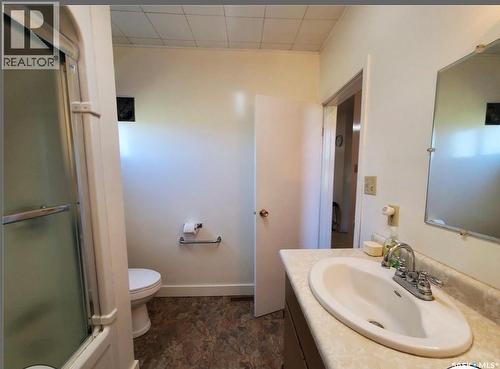130575 5 Highway, Runnymede, SK - Indoor Photo Showing Bathroom