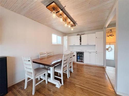 136 Newman Ave, Winnipeg, MB 