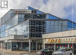 310 - 350 HYW 7 AVENUE E  Richmond Hill, ON L4B 3N2