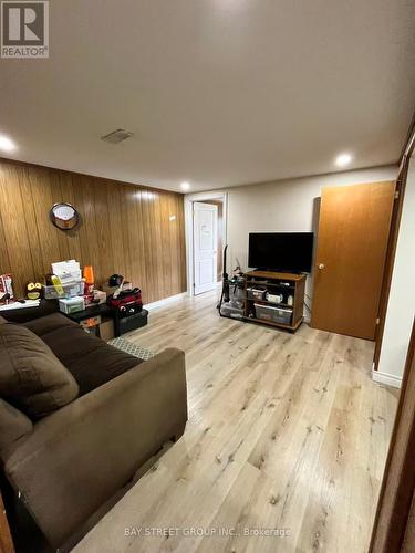 116 Apache Trail, Toronto, ON - Indoor