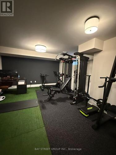 Th05 - 394 Highway 7 Avenue E, Richmond Hill, ON - Indoor Photo Showing Gym Room