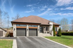 36 Place de la Cartonnerie  Saint-Jérôme, QC J7Y 0E7