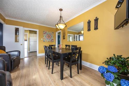 1058 Downing St, Winnipeg, MB 