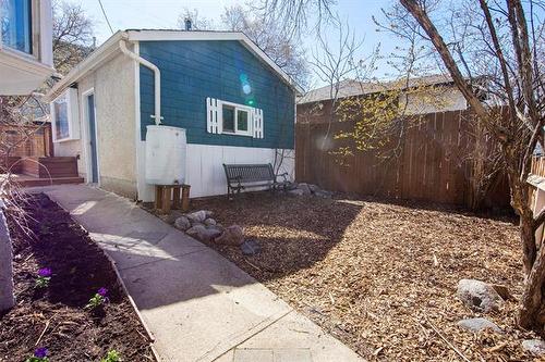 591 Minto St, Winnipeg, MB 