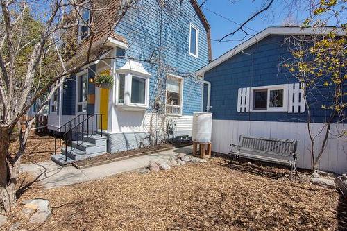 591 Minto St, Winnipeg, MB 