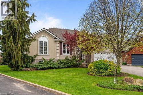 16 Macpherson Drive, Paris, ON - Outdoor