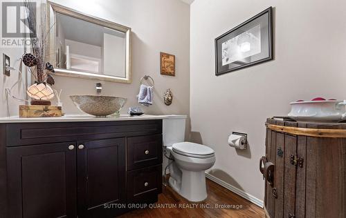 1777 Folkway Drive, Mississauga, ON - Indoor Photo Showing Bathroom