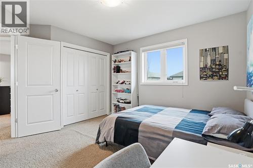 215 Whalley Crescent, Saskatoon, SK - Indoor Photo Showing Bedroom