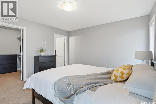 215 Whalley Crescent, Saskatoon, SK - Indoor Photo Showing Bedroom