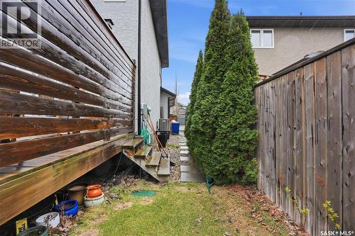 215 Whalley Crescent, Saskatoon, SK - 