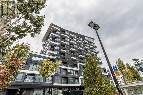 901 - 2481 TAUNTON ROAD  Oakville, ON L6H 3R7