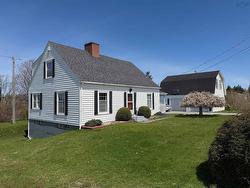 1540 Greenville Road  Hebron, NS B5A 5H9
