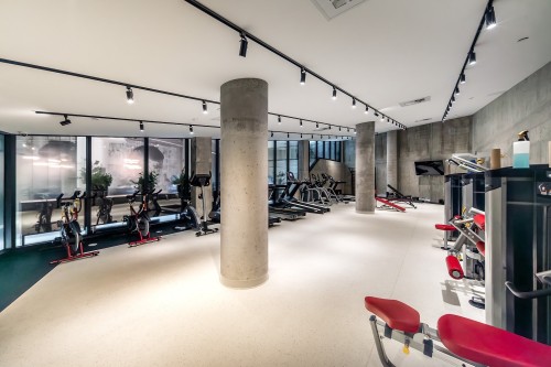 Salle d'exercice - 404-1552 Rue Des Bassins, Montréal (Le Sud-Ouest), QC - Indoor Photo Showing Gym Room
