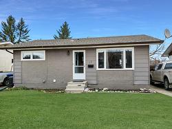 17 Empress Bay  Brandon, MB R7A 6H3