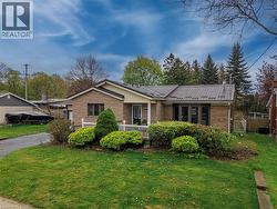 149 TRAFALGAR Avenue  Kitchener, ON N2A 1Z5