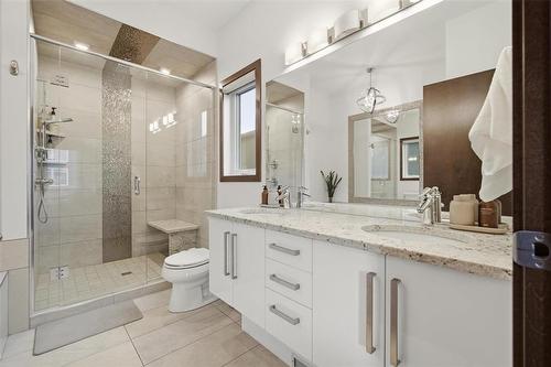 114 Silver sage ensuite - 114 Silver Sage Crescent, Winnipeg, MB - Indoor Photo Showing Bathroom