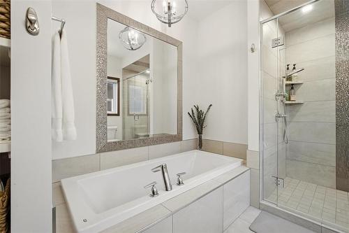 114 Silver sage ensuite - 114 Silver Sage Crescent, Winnipeg, MB - Indoor Photo Showing Bathroom