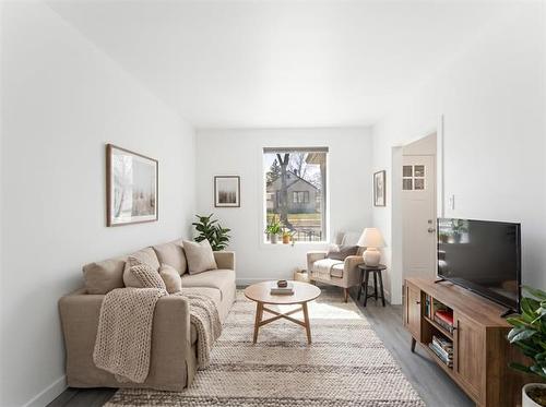 479 Atlantic Ave, Winnipeg, MB 