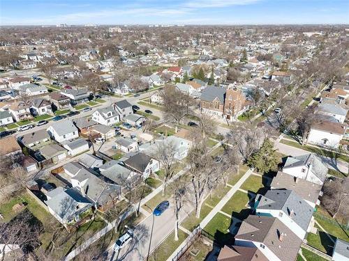 479 Atlantic Ave, Winnipeg, MB 