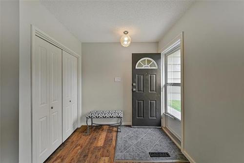 25 Sandylands Pl, Winnipeg, MB 