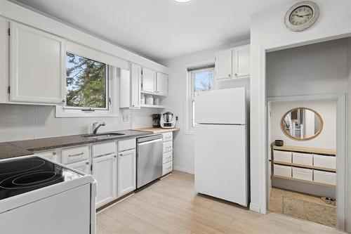 46 Fourth St, Emerson, MB 