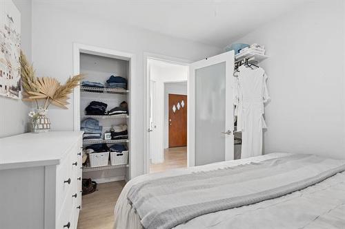 46 Fourth St, Emerson, MB 