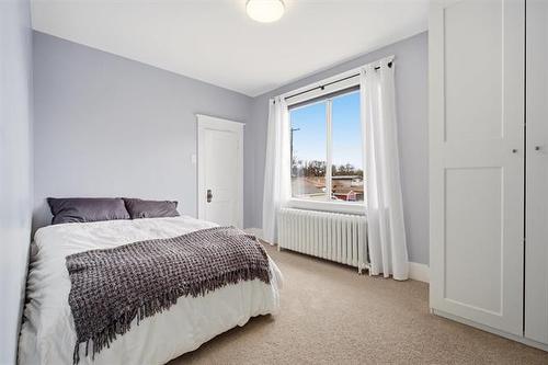 341 Yale Ave, Winnipeg, MB 