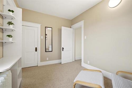 341 Yale Ave, Winnipeg, MB 