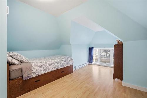 341 Yale Ave, Winnipeg, MB 