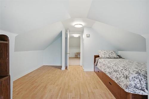 341 Yale Ave, Winnipeg, MB 