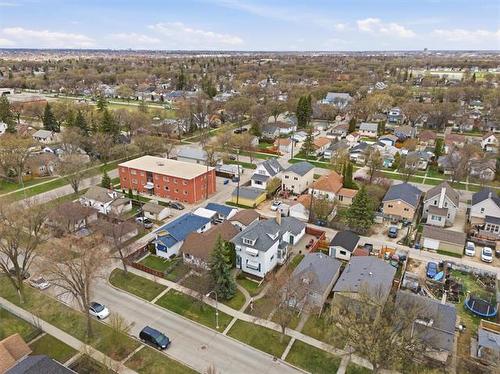 341 Yale Ave, Winnipeg, MB 