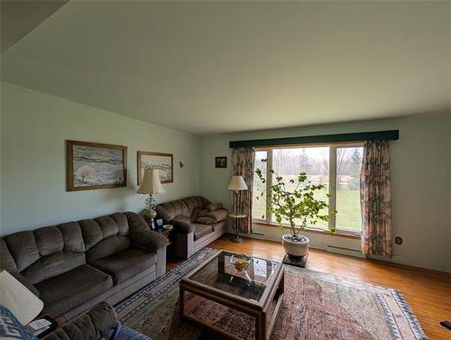 97131 Stoneypoint Rd, Beaconia, MB 